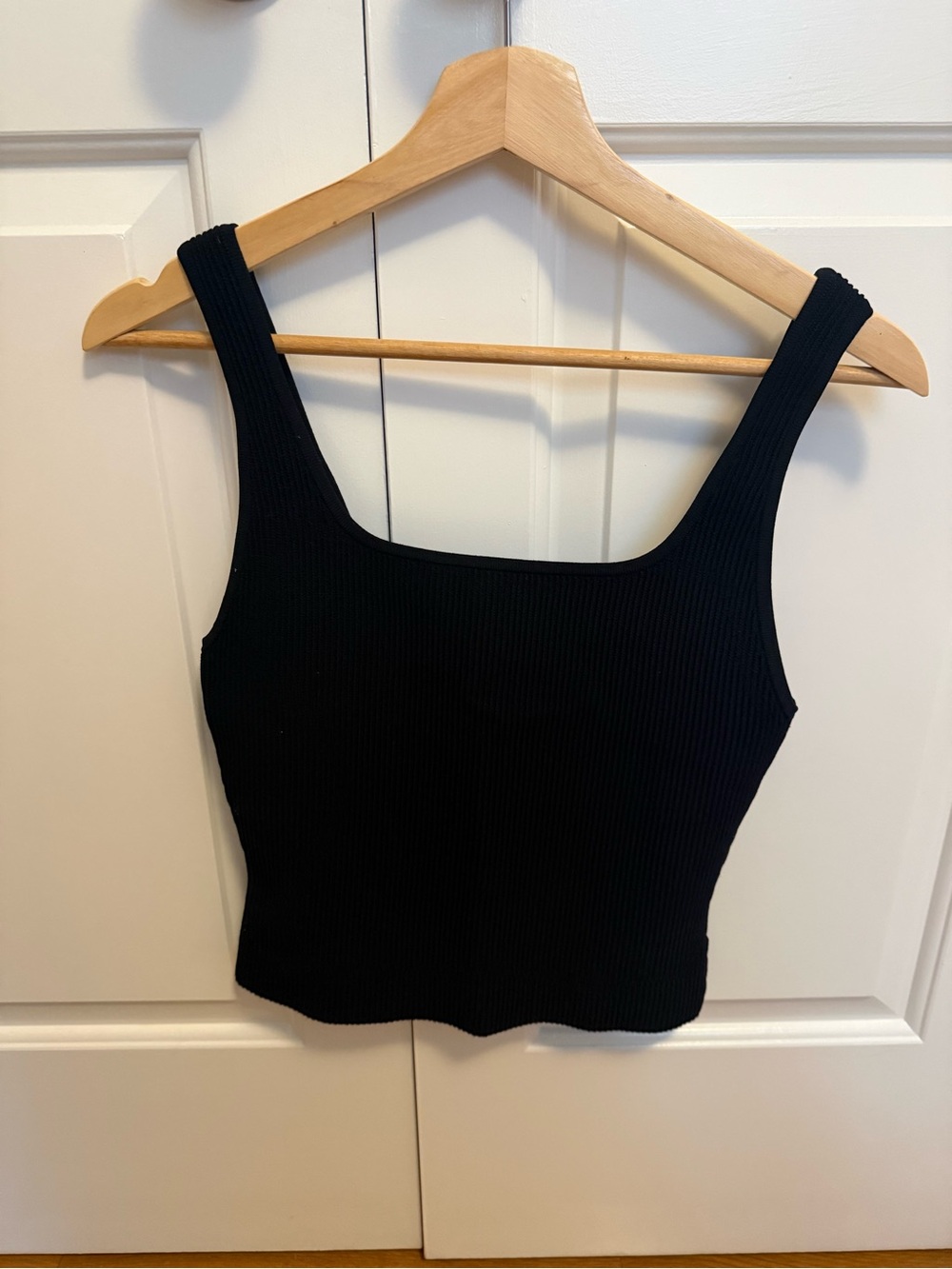 Aritzia Black Ribbed Square-Neck Crop Tank Top